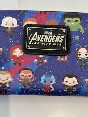 Loungefly Avengers Infinity War HEART LOGO Wallet